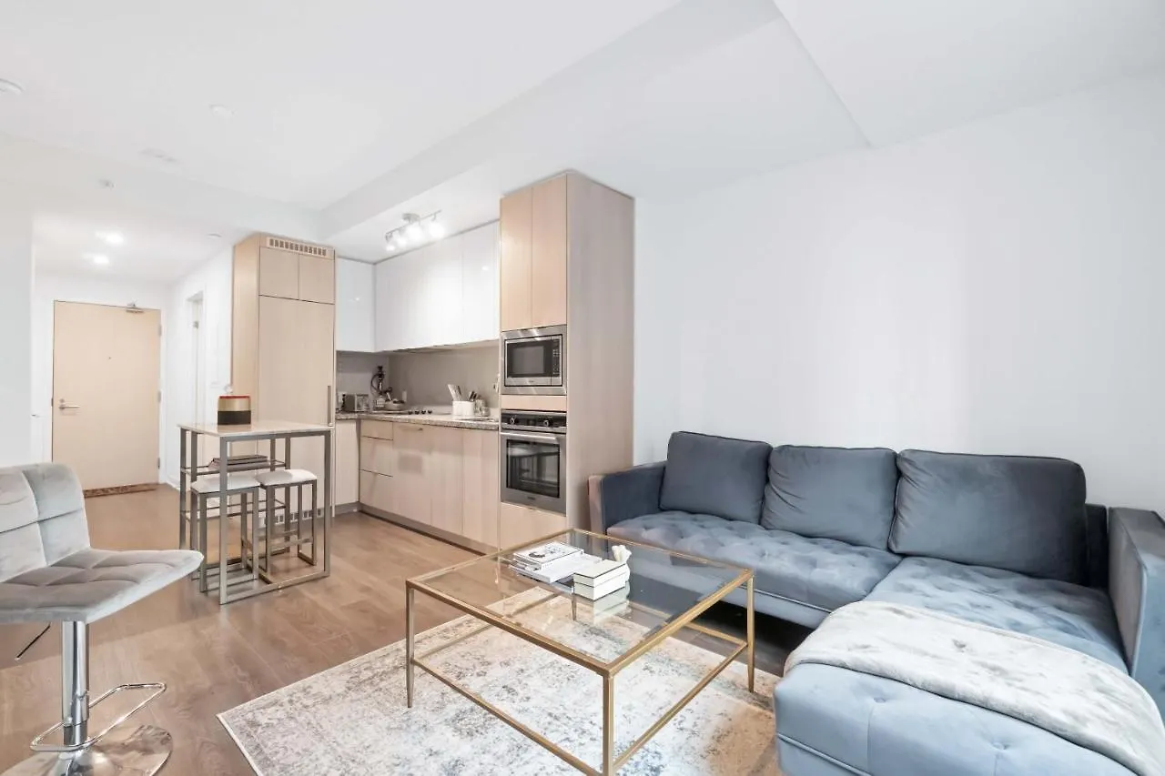 טורונטו Condo In The City קנדה