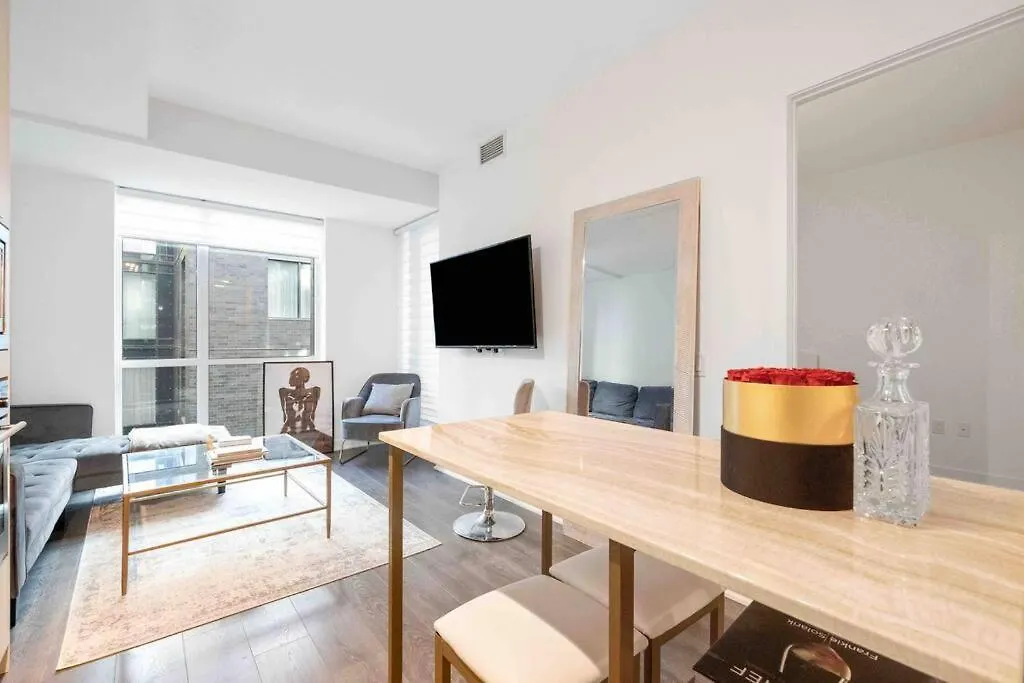 Condo In The City Toronto Apartment