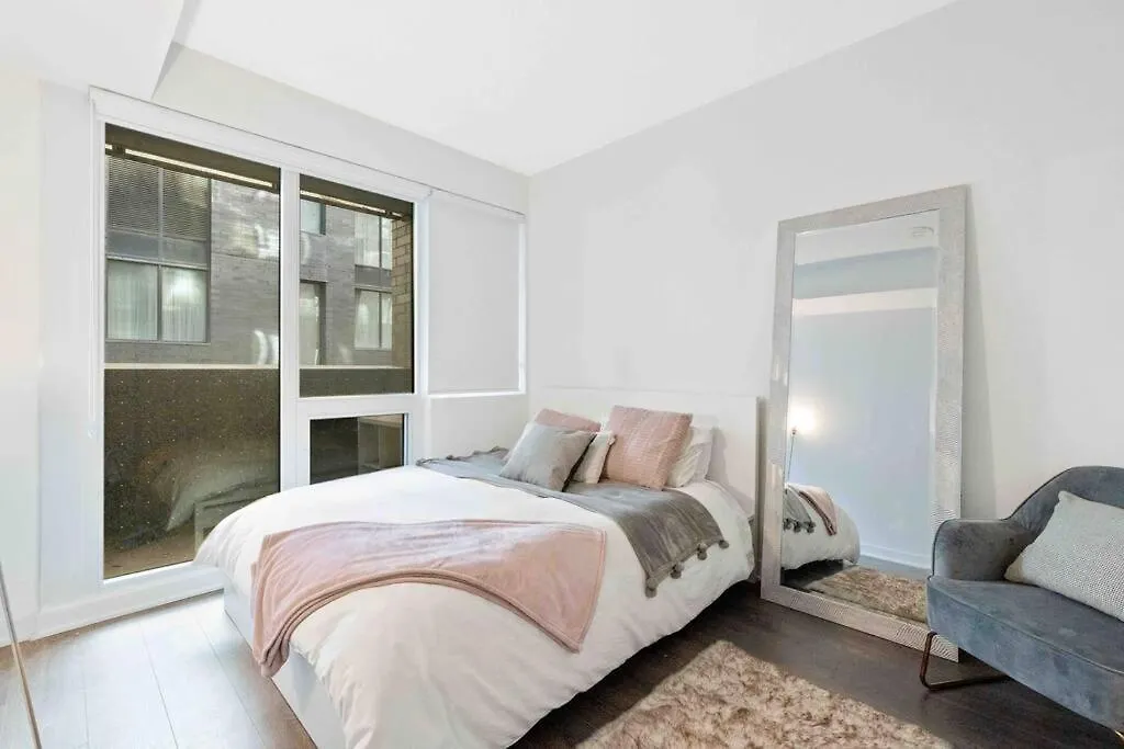 Apartment Condo In The City Toronto